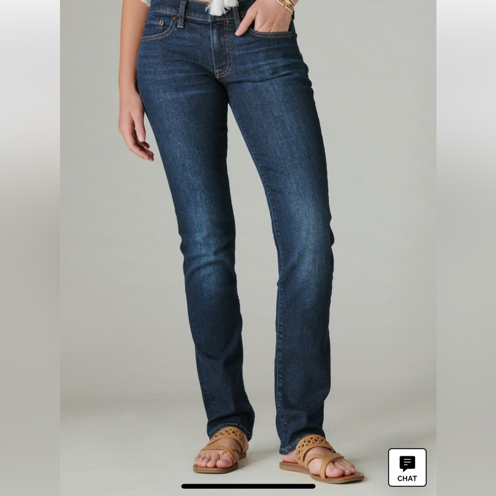 Lucky Brand New with Tags. Mid Rise Straight Jean. Size 8/29 Ankle.